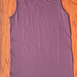 Zyia Parallel Tank. Color Lilac